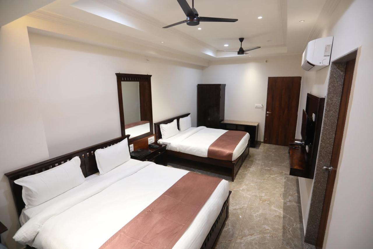 Chandan Kasturi Resort Dariāwad Dış mekan fotoğraf