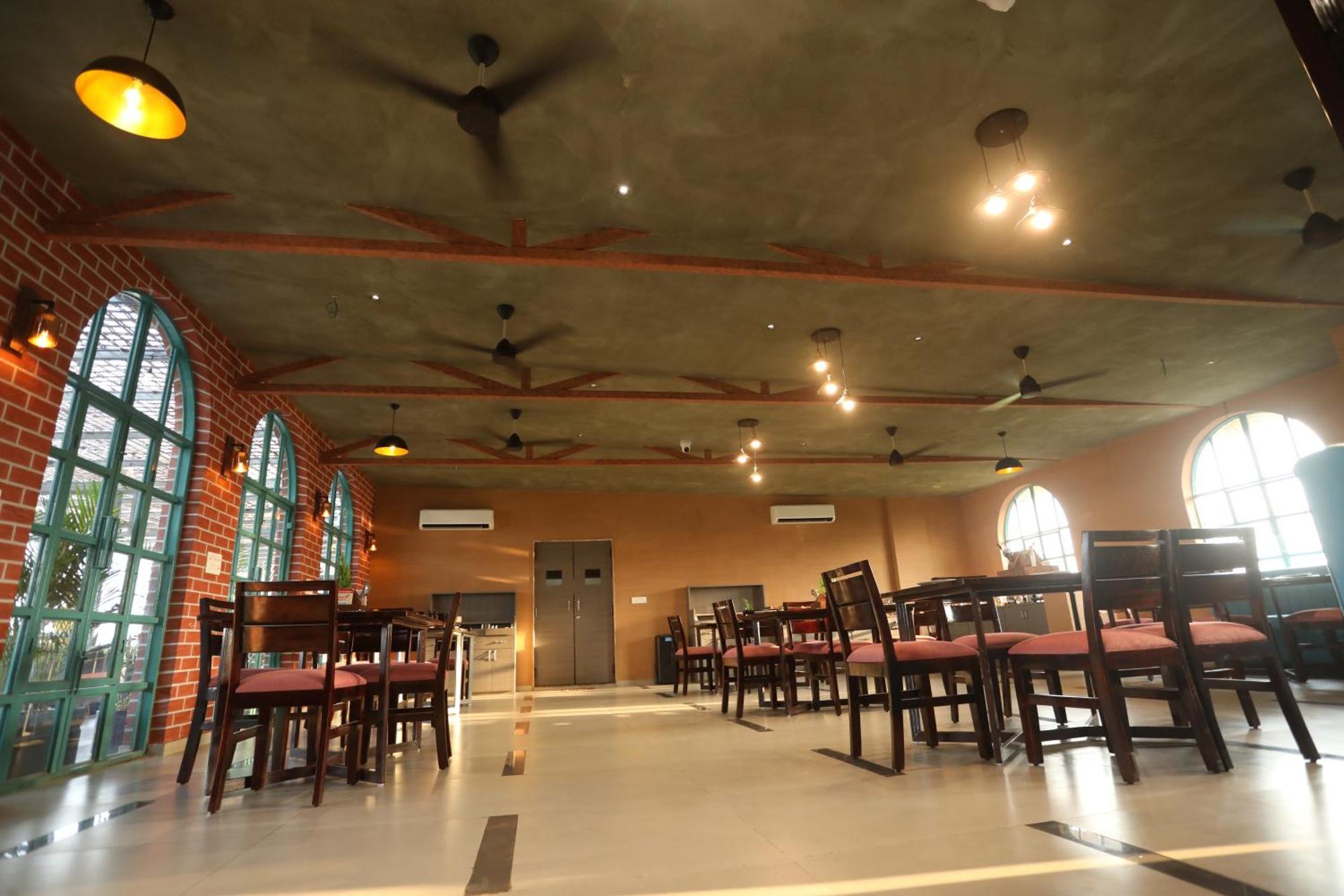 Chandan Kasturi Resort Dariāwad Dış mekan fotoğraf